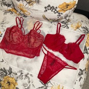Victoria’s Secret Red Lace Bustier/Push Up Bra/ Brazilian SET-38DD/L NWT/NWOT/